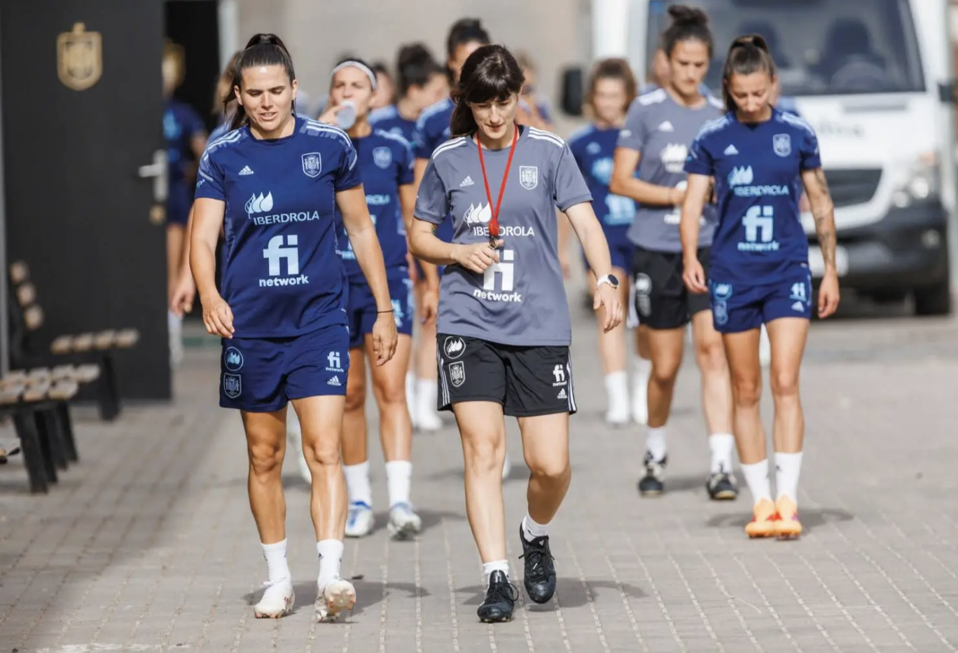 Diversas integrantes de la Selección Española elogian el trabajo de la exrayista Blanca Romero